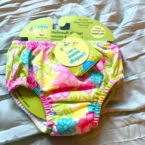 Green Sprouts i play reusable Swim Diaper, floral, 6 months (10-18lbs)